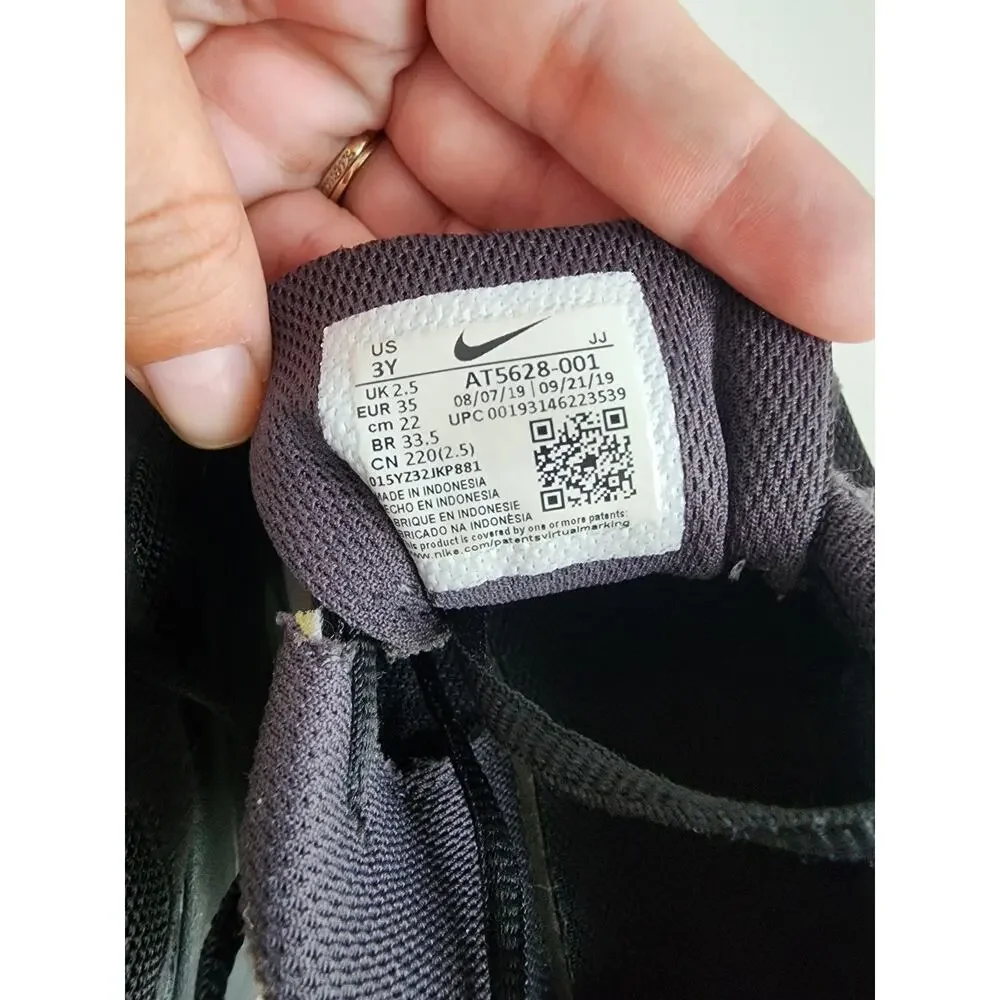 Boys Nike‎ Air Max 200 Triple Black/Anthracite Youth Size 3 Sneakers